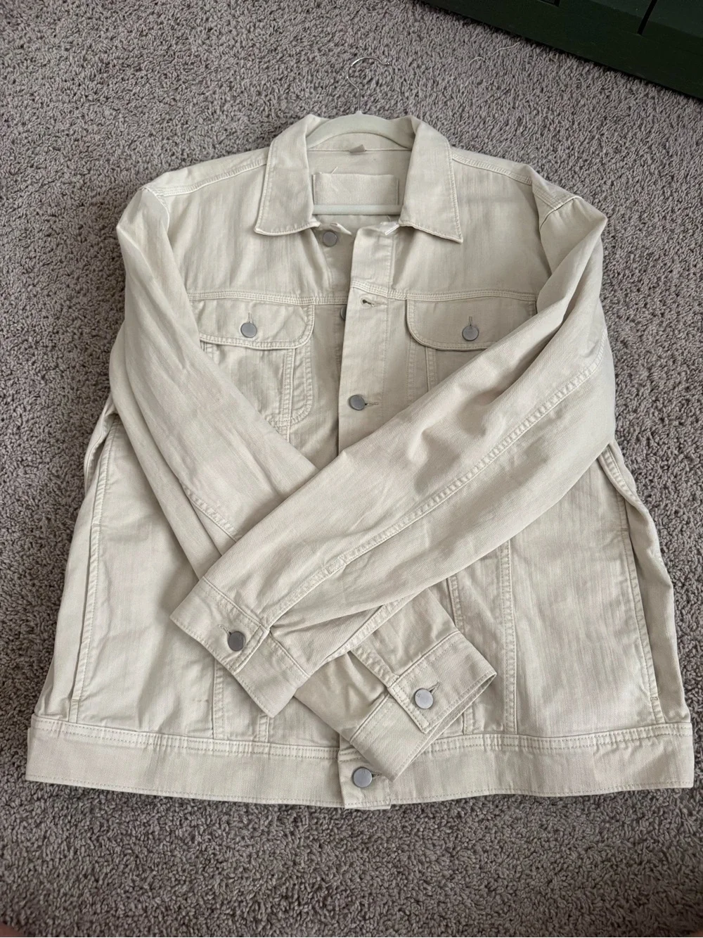 Banana Republic Men's Cream Denim Jacket - Classic Trucker Style